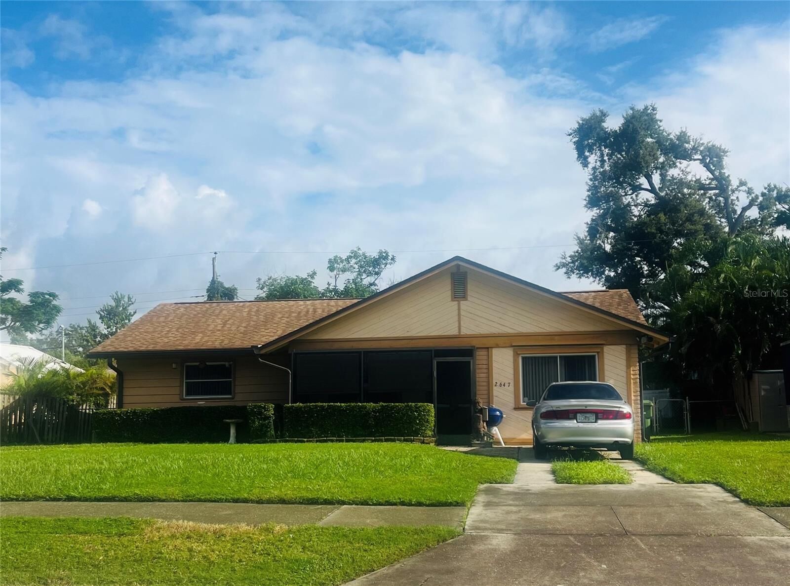 Property Photo:  2647 Sydelle Street  FL 34237 