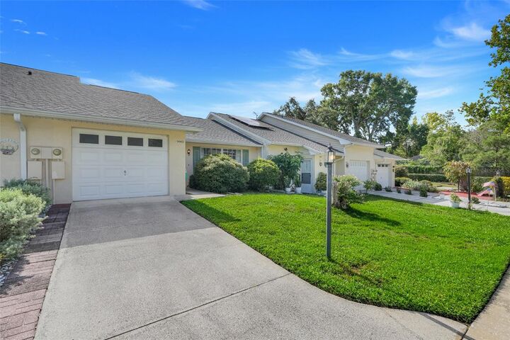Property Photo: 1443 Disston Avenue FL 34711