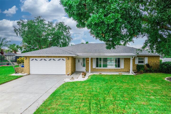 6322 Balboa Lane  Apollo Beach FL 33572 photo