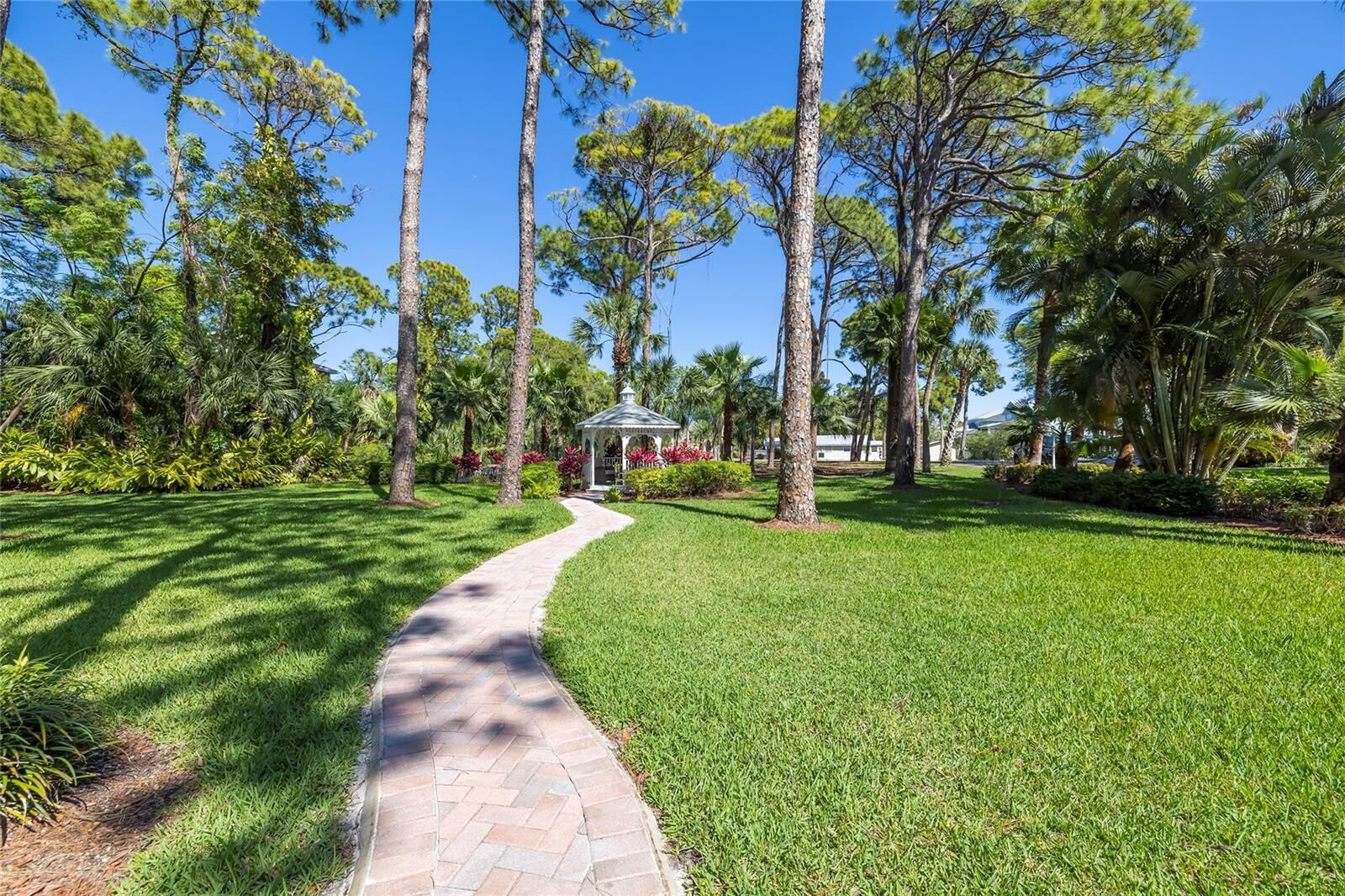 Property Photo: 000 Soundview Drive FL 34683