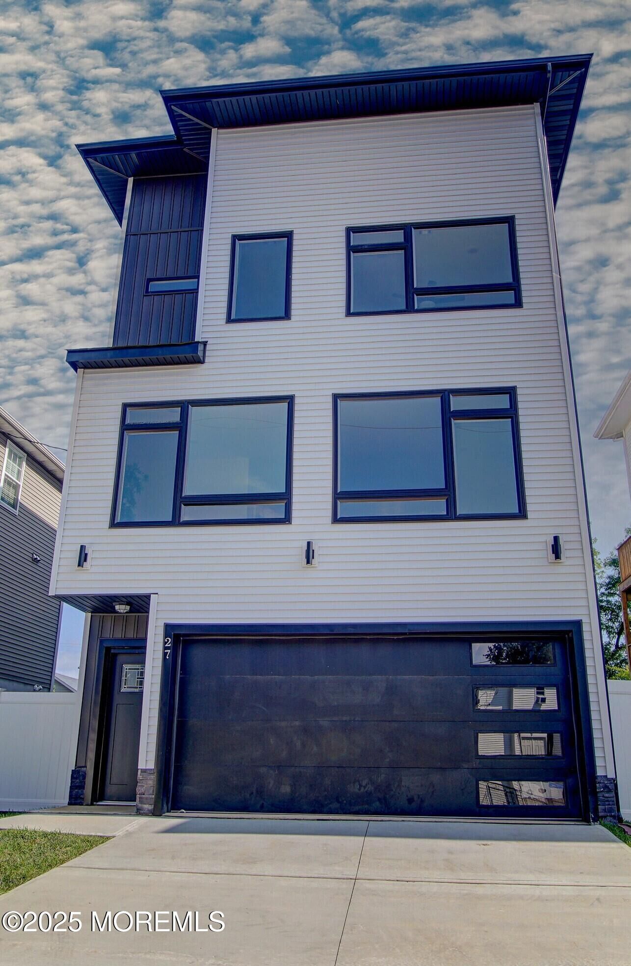 Property Photo:  27 Woodland Avenue  NJ 07734 
