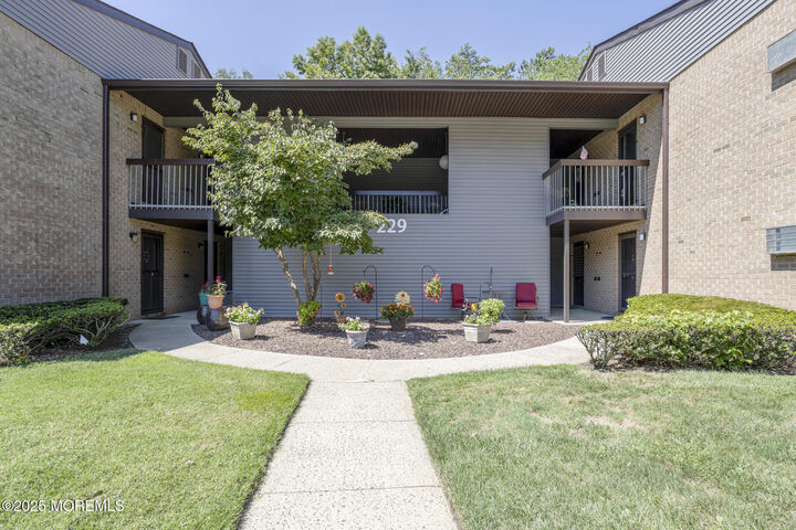229 Medford Court D  Manalapan NJ 07726 photo