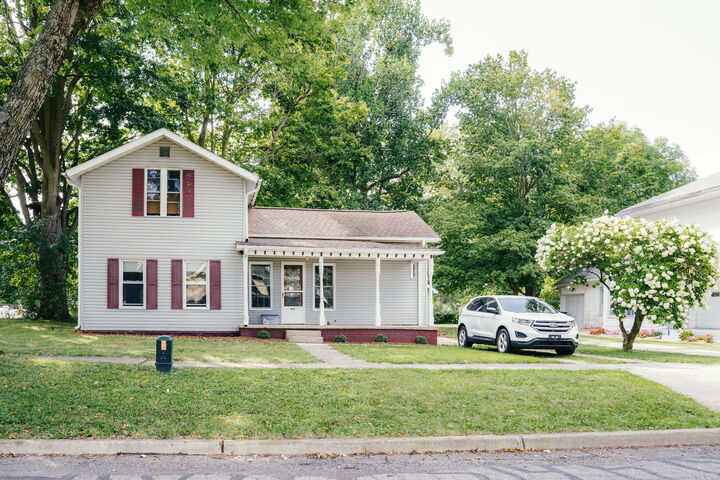 Property Photo: 414 Grove Street MI 49247