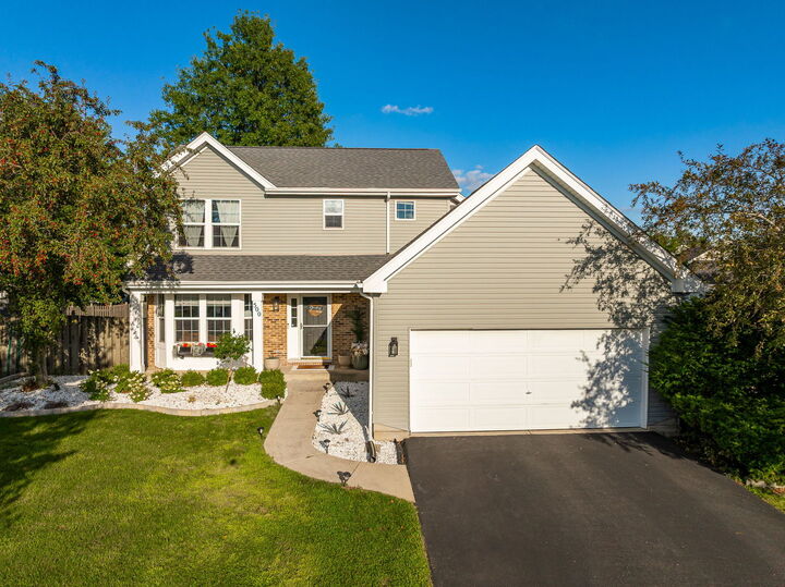 500 Half Moon Court  Oswego IL 60543 photo