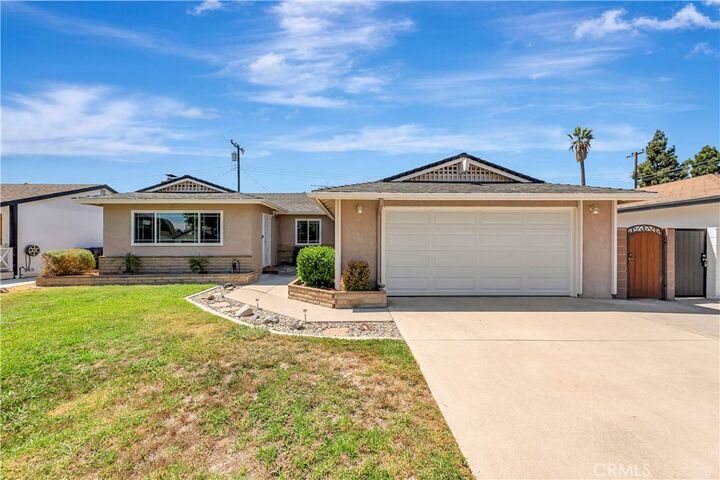 15041 Columbia Lane  Huntington Beach CA 92647 photo