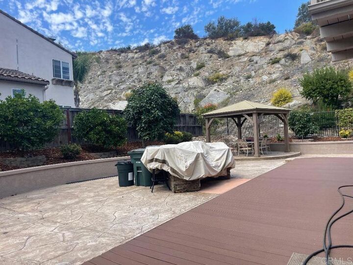 Property Photo:  307 Calle De Portola  CA 92078 