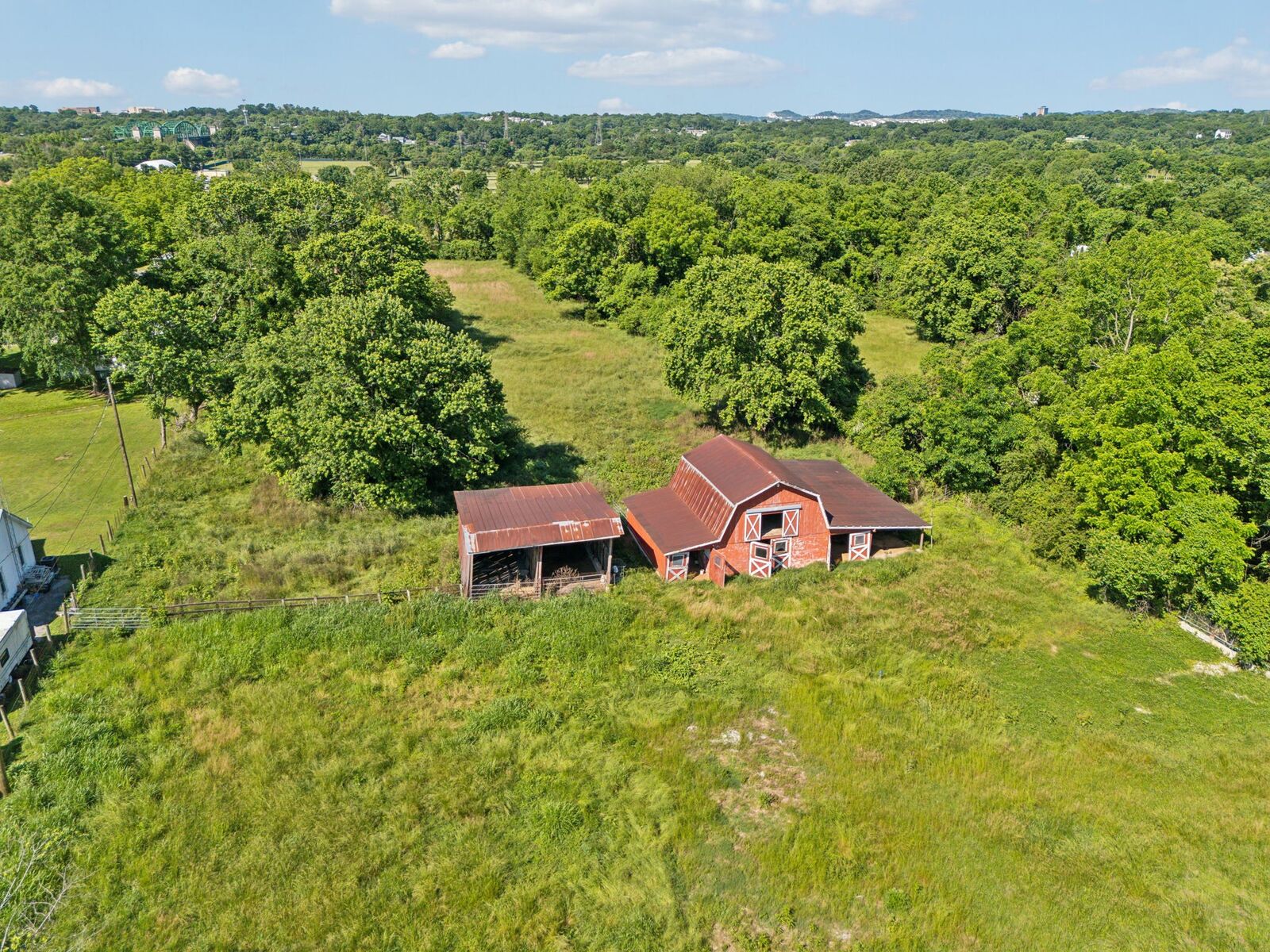 Property Photo: 102 Scenic View Rd TN 37138
