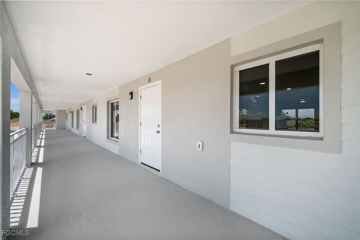 Property Photo: 721 SW 30th Terrace 1 FL 33914