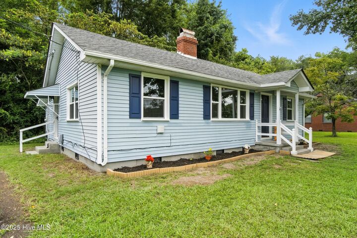 Property Photo: 1612 W Church Street NC 27909