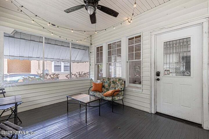 Property Photo: 2811 Forbes Street FL 32205
