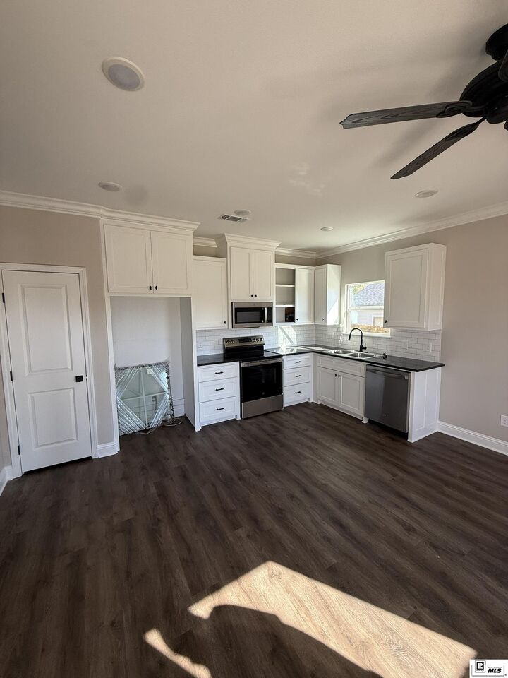 Property Photo: 120 Baywood Lane LA 71270