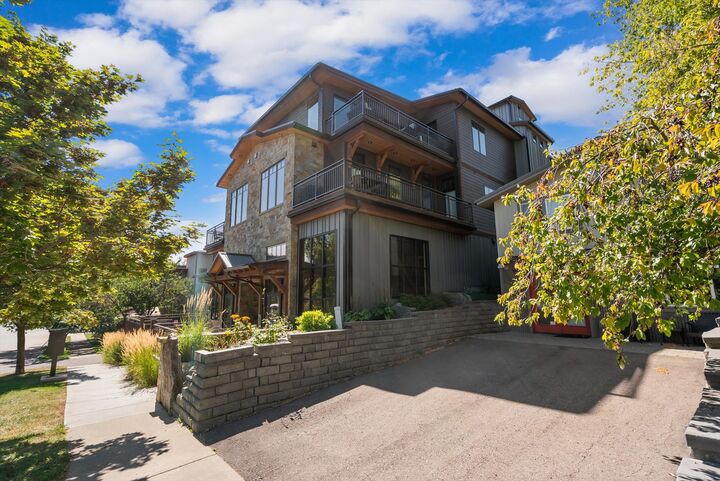 Property Photo: 124 O'Brien Avenue 202 MT 59937