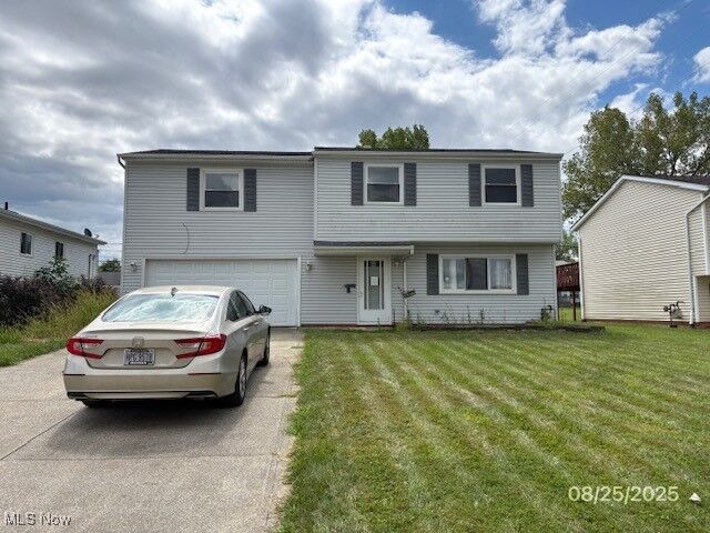 25046 Buckthorn Road  Bedford OH 44146 photo