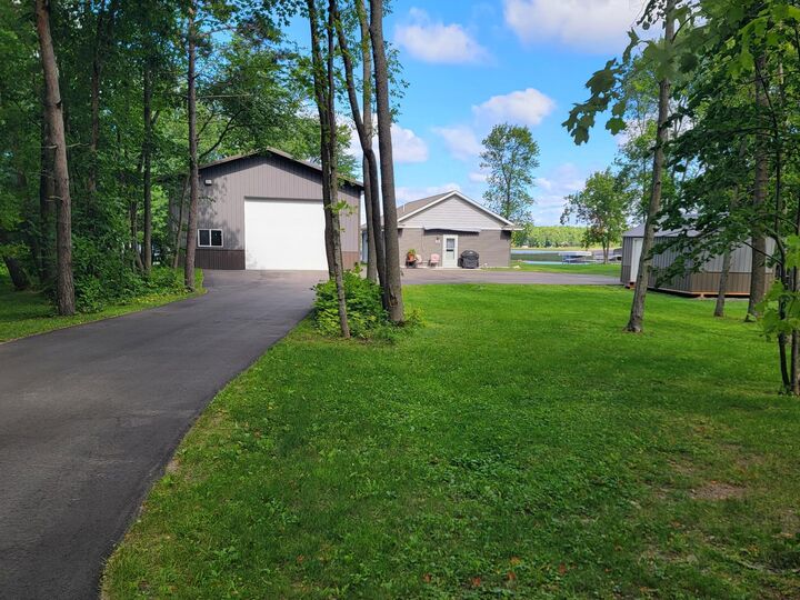 Property Photo:  2685 Lake Shore Boulevard  MN 56386 