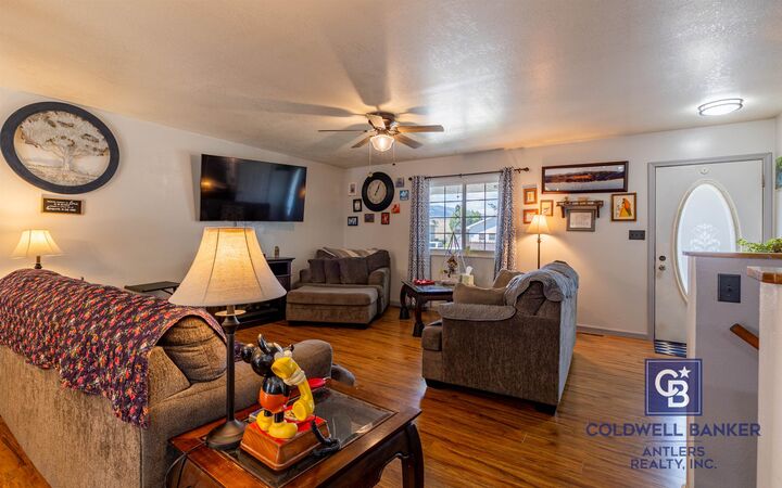 Property Photo:  508 River View Dr  WY 82414 