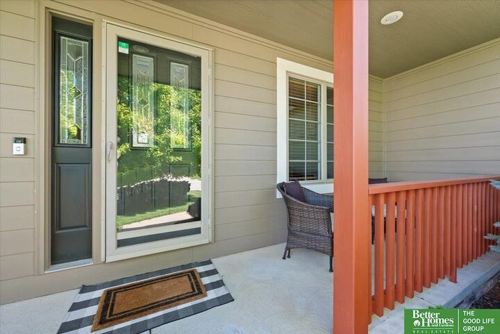 Property Photo: 3921 S 192nd Avenue NE 68130