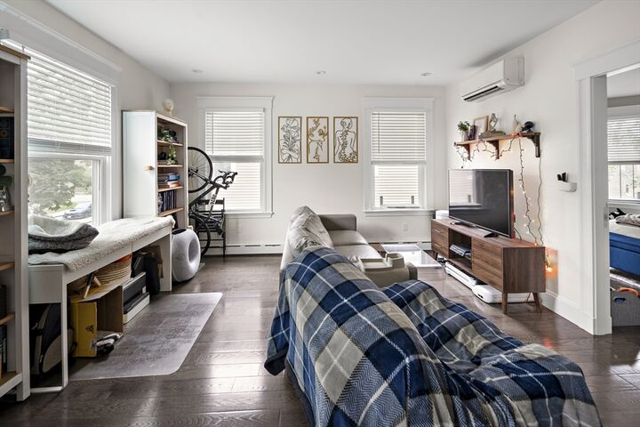 Property Photo: 89 Hancock St 3 MA 02148