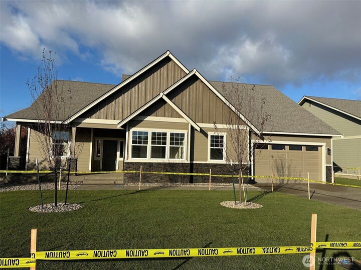 Property Photo: 2513 N Dandelion WA 98926