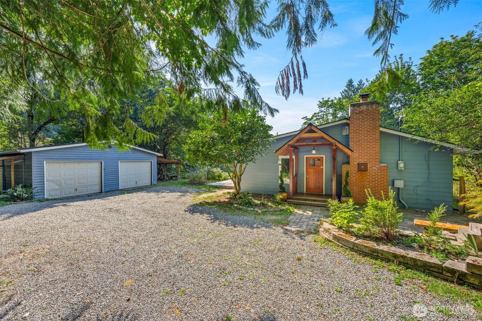 Property Photo: 24005 SE 132nd Way WA 98027