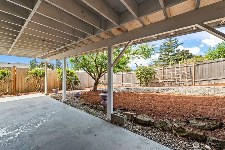 Property Photo:  1014 S 234th Place  WA 98198 