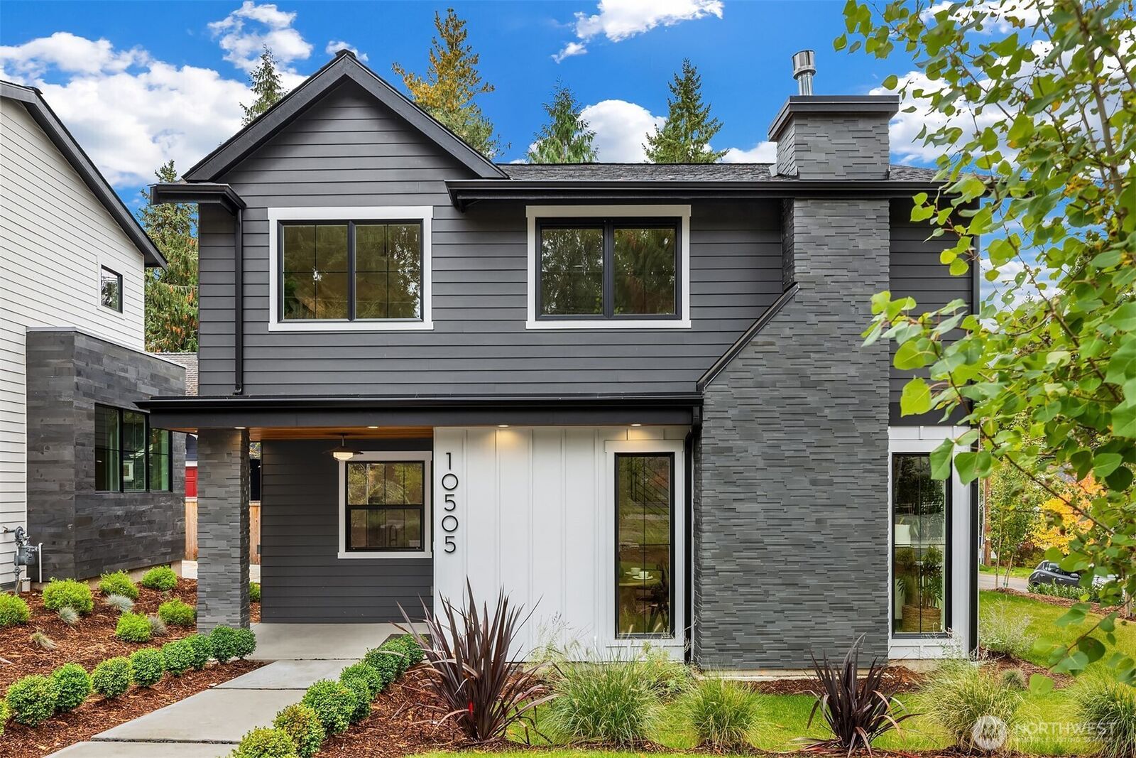 Property Photo:  10505 NE 112th Street  WA 98033 