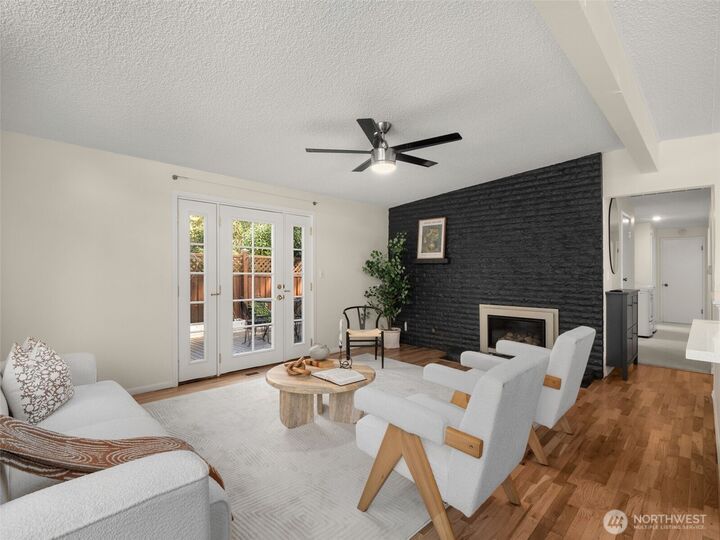 Property Photo: 19431 74th Avenue W WA 98036
