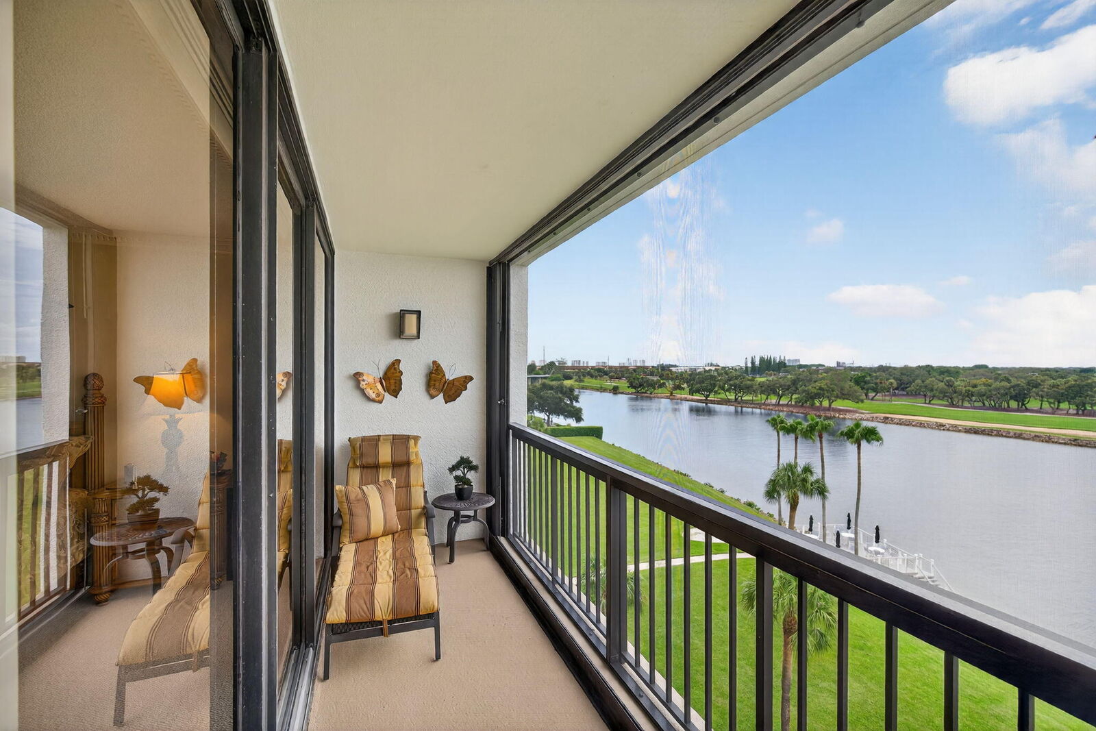 Property Photo:  356 Golfview Road 609  FL 33408 