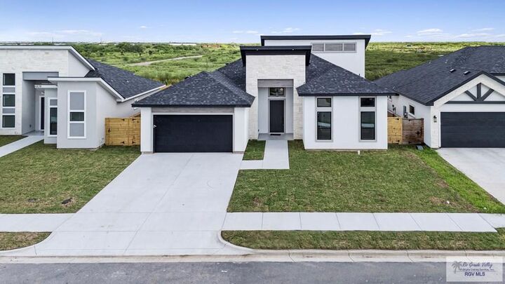 Property Photo: 6824 Mystic Grove TX 78526