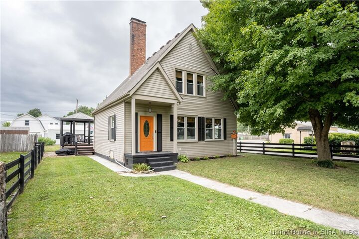 Property Photo:  515 Vermont Street  IN 47172 