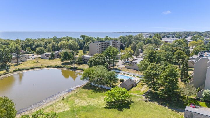Property Photo: 85 Viscount Drive A41 CT 06460