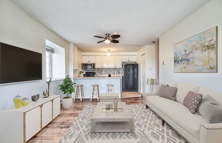 Property Photo: 91 Aspen Springs Drive 306 ON L1C 5J9