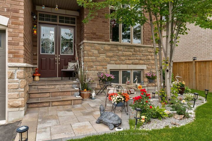 Photo de la propriété: 107 Allegra Drive ON L9Z 0H5