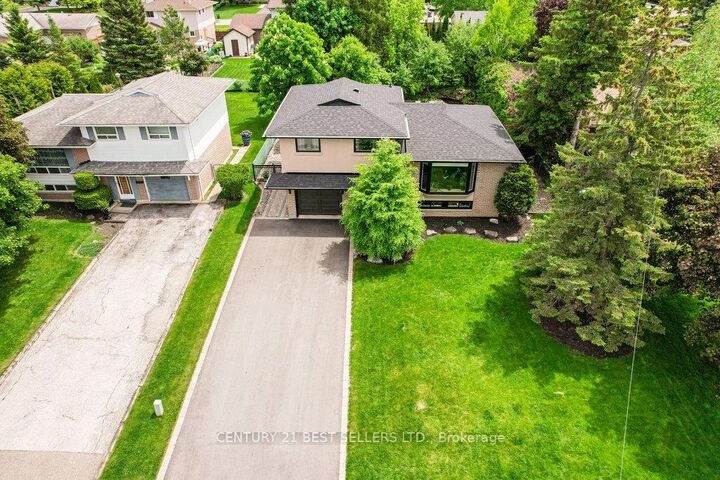 Property Photo:  126 Mellow Crescent  ON L7E 1Z2 