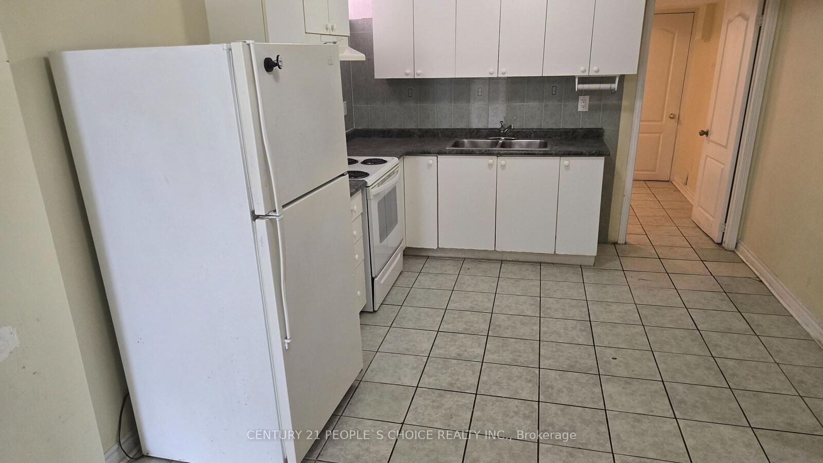 Property Photo:  38 Goreridge Crescent  ON L6P 1P1 
