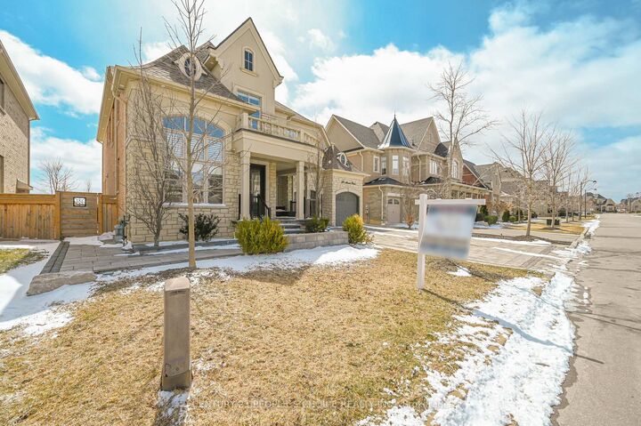 Photo de la propriété: 39 Munsie Drive ON L7B 0N8