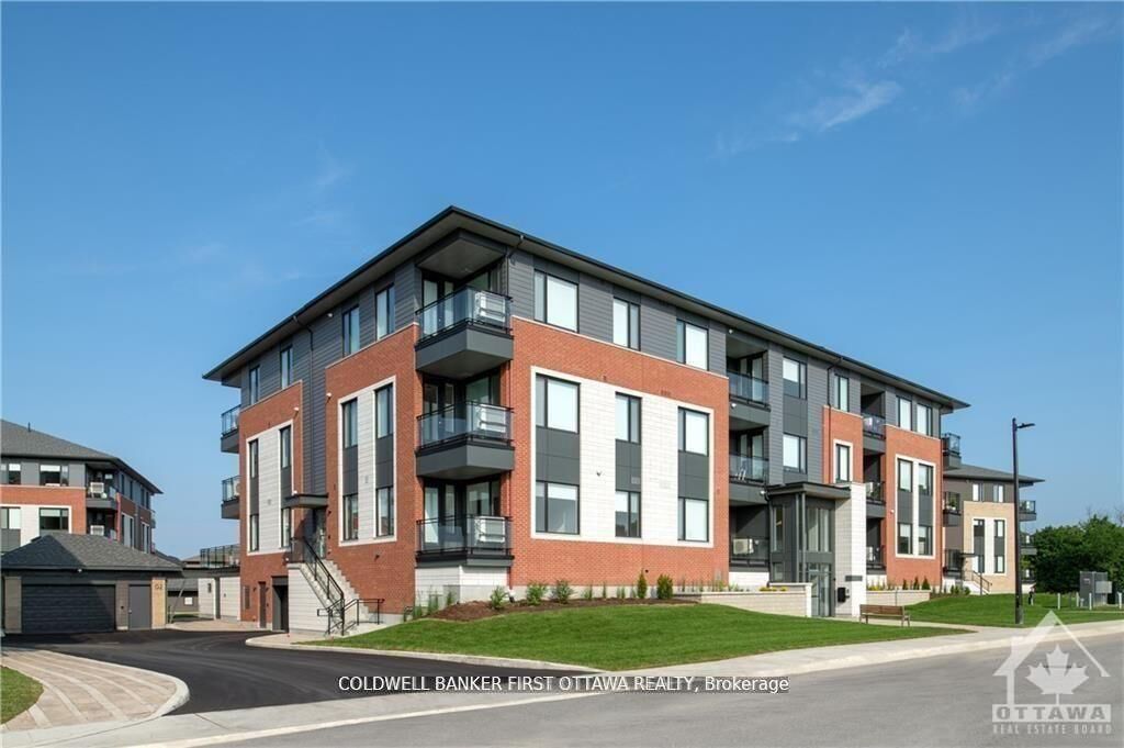 Property Photo: 520 Pimiwidon Street 306 ON K1K 5B4