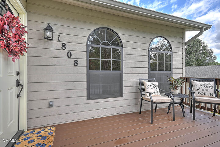 Property Photo:  1808 Glen Echo Road  TN 37604 