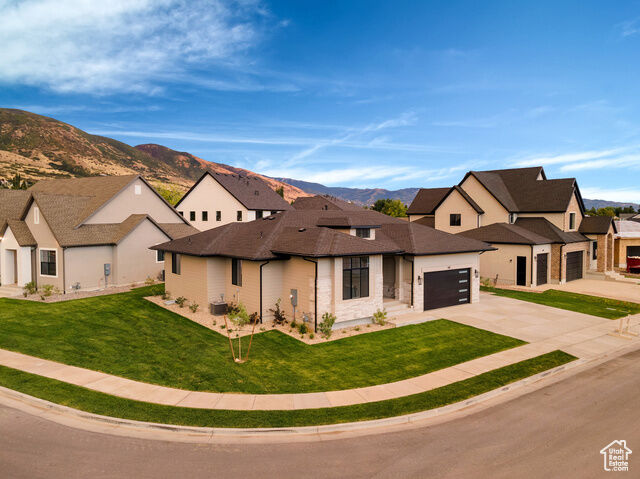 Property Photo: 581 W Summerhill Ln N UT 84014