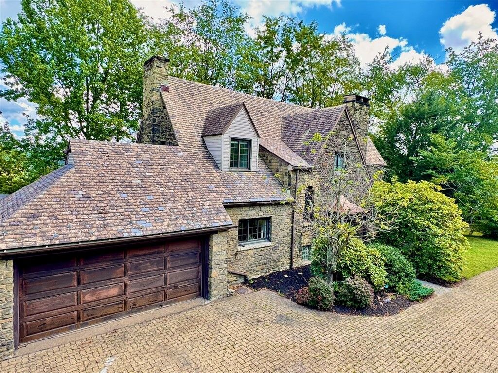 Property Photo: 534 State Route 885 PA 15025
