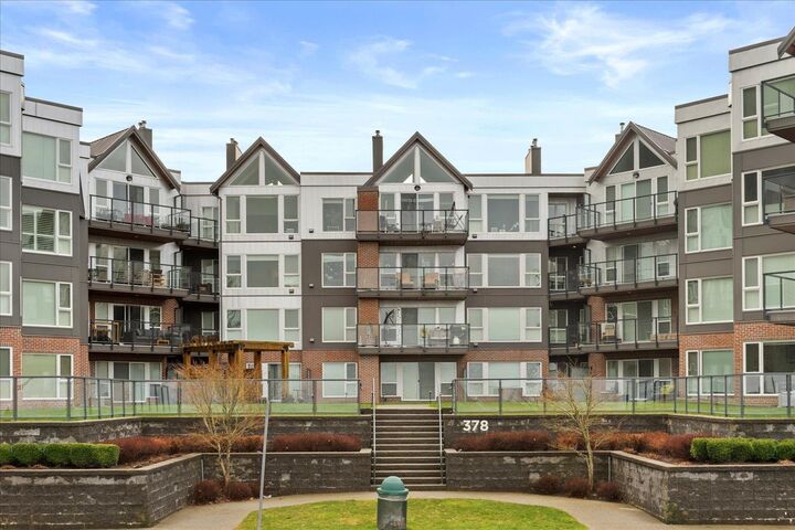 Property Photo:  378 Esplanade Avenue 209  BC V0M 1A3 