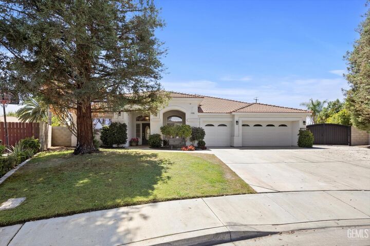Property Photo: 12805 Monterey Beach Drive CA 93311