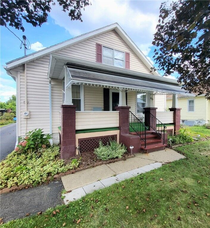 Property Photo:  825 Hazel Street  NY 14904 