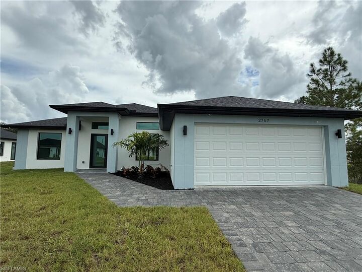 2707 34th St SW  Lehigh Acres FL 33976 photo