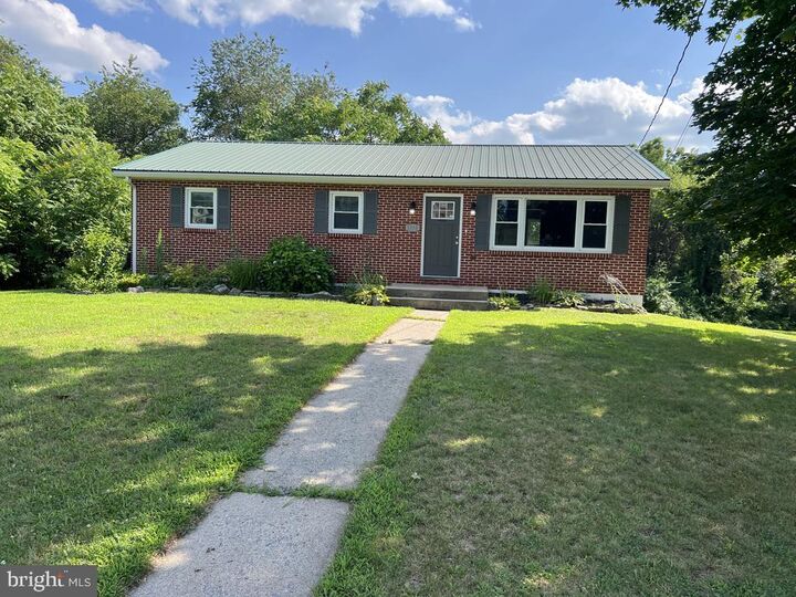 Property Photo: 1510 Lake Shore Drive PA 17202