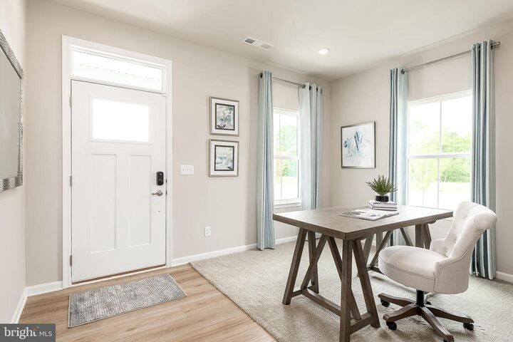 Property Photo:  1109 Santiago Circle  WV 25403 