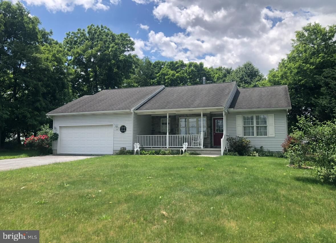 Property Photo: 1164 Paper Mill Road PA 17202