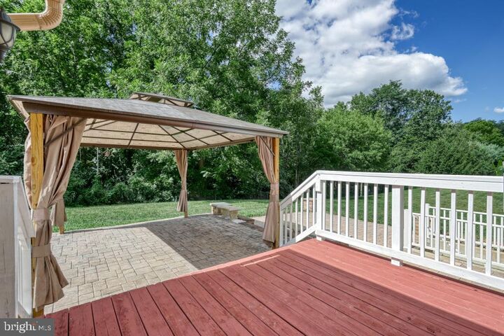 Property Photo: 470 Barbara Drive PA 17050
