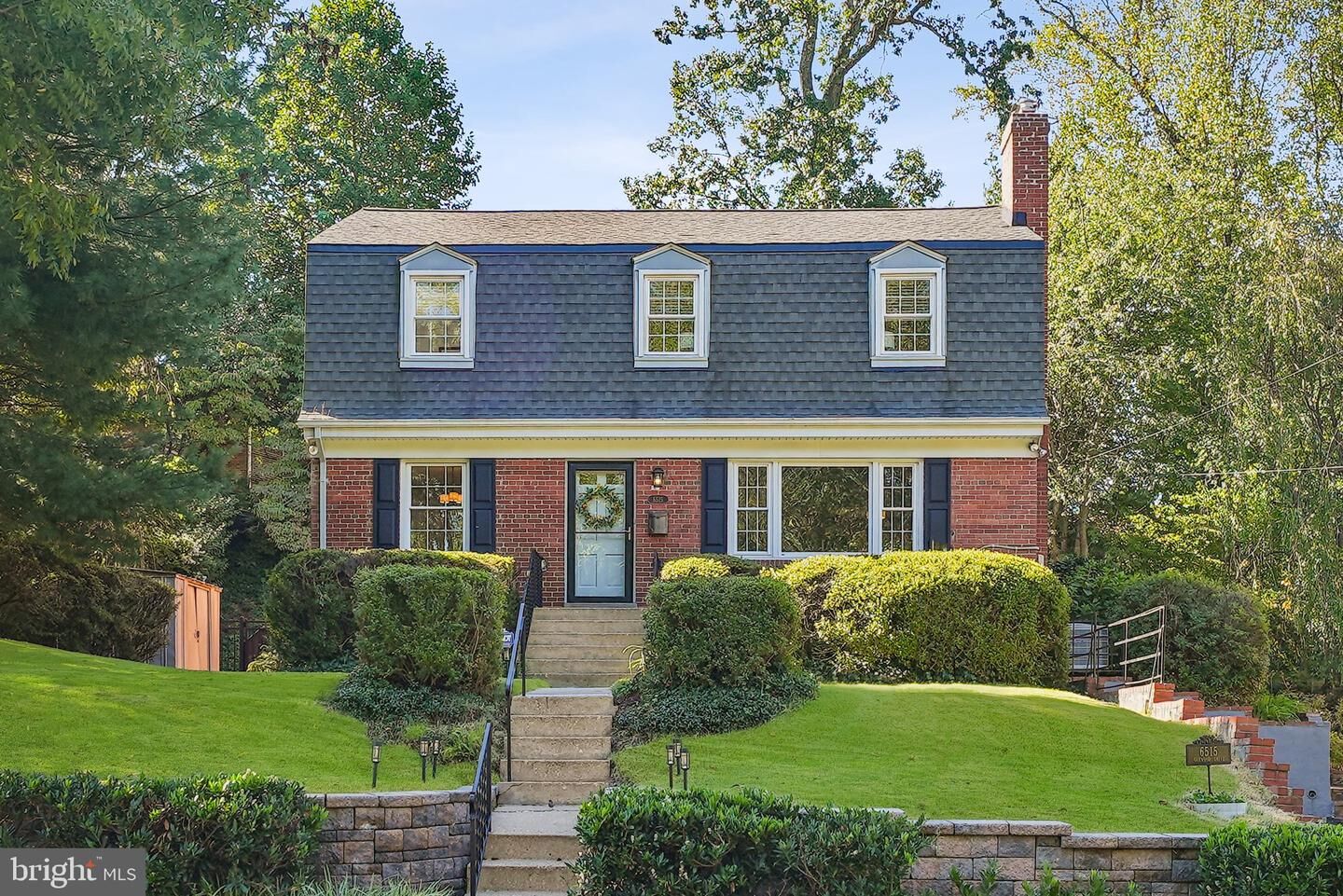 Property Photo:  6515 Oakwood Drive  VA 22041 