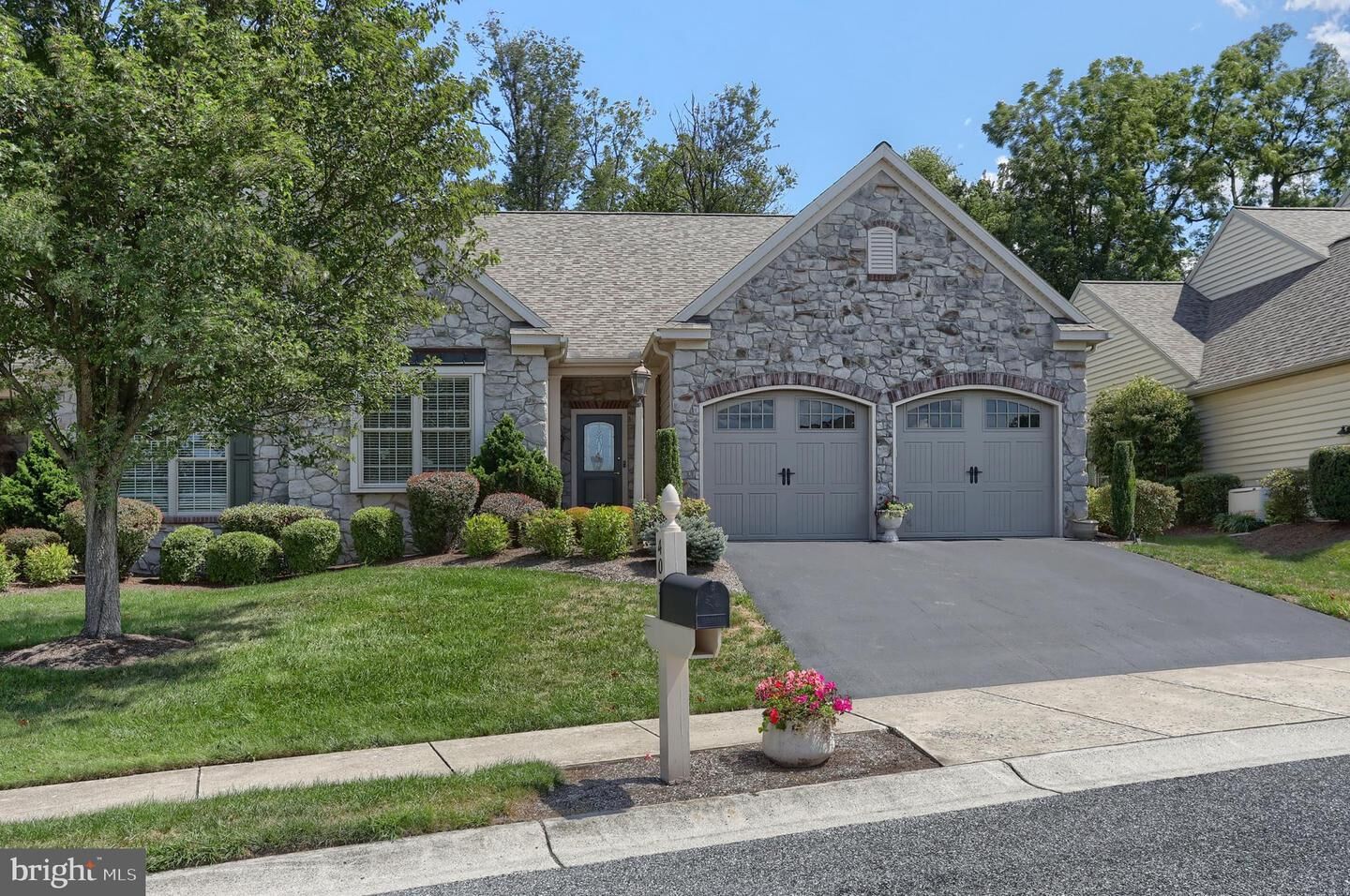 Property Photo: 403 Village Way PA 17112