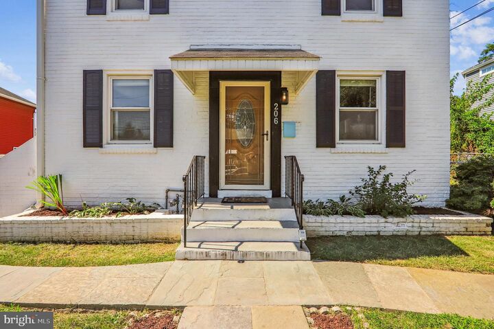 Property Photo: 206 Timberwood Avenue MD 20901